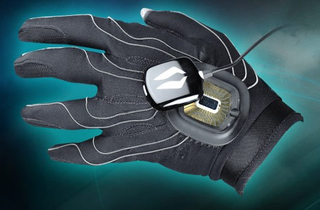 Illustration for article titled Peregrine Overpowers the Power Glove, May Actually Work